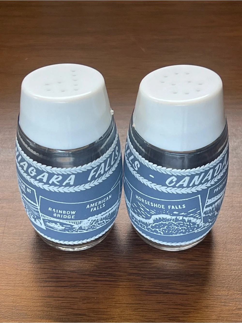 Vintage 1970s Niagara Falls Glass Salt and Pepper Shakers